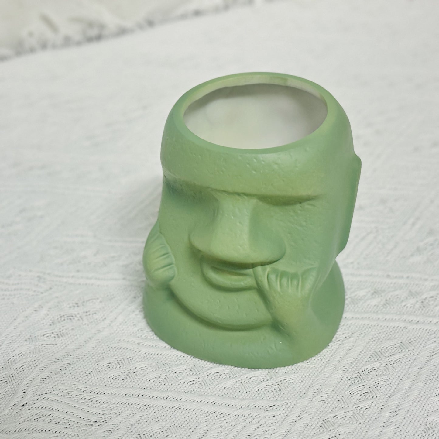 Creative Face-Shaped Pen Holder 2-Piece Set – Artistic Desktop Organizer for Stationery, Makeup Brushes, and Modern Home Decoration